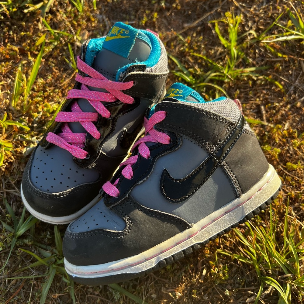 CLEAN Nike size 8c Toddler Dunk High Clay Grey Pink shoes